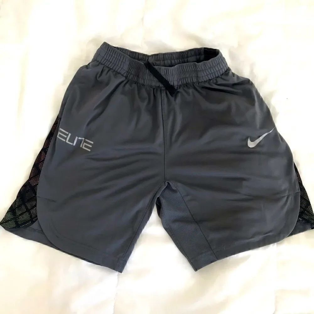 Nike shorts for boys size M